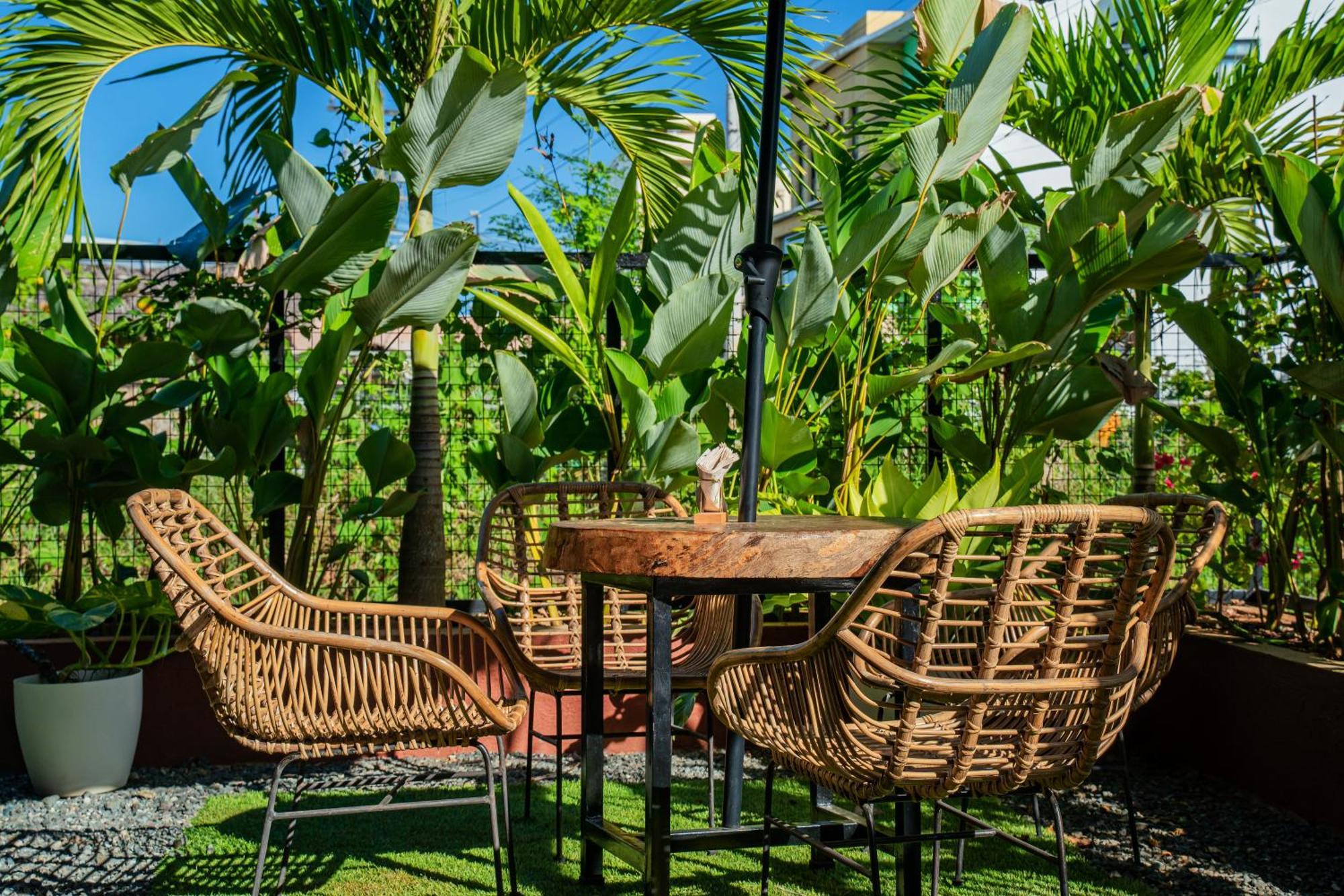 Lartista Hostel Puerto Princesa Zewnętrze zdjęcie