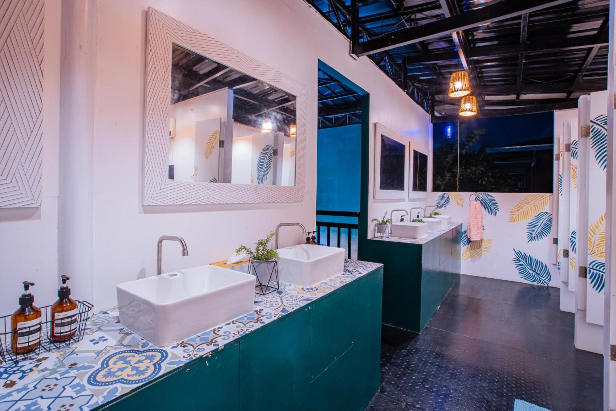 Lartista Hostel Puerto Princesa Zewnętrze zdjęcie